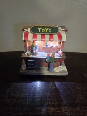 Toy Shop Holiday Figurine Light – Red & Green